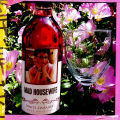 Wine Review: Mad Housewife White Zinfandel
