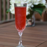 Cocktail Corner: Barefoot Pink Passion
