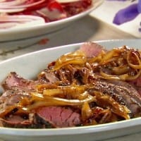Broiled Black Pepper Sirloin Steak