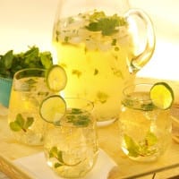 Cocktail Corner: Moji-Toe