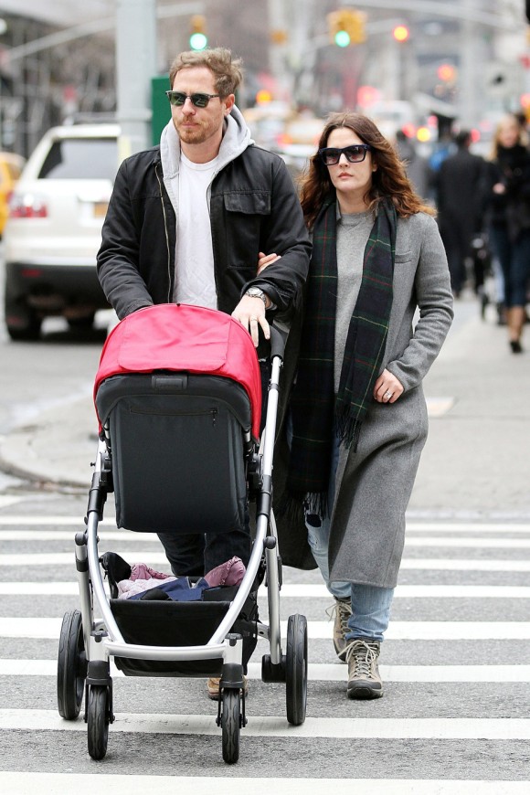 Actress Drew Barrymore and husband Will Kopelman spend the afternoon shopping in New York City with baby Olive