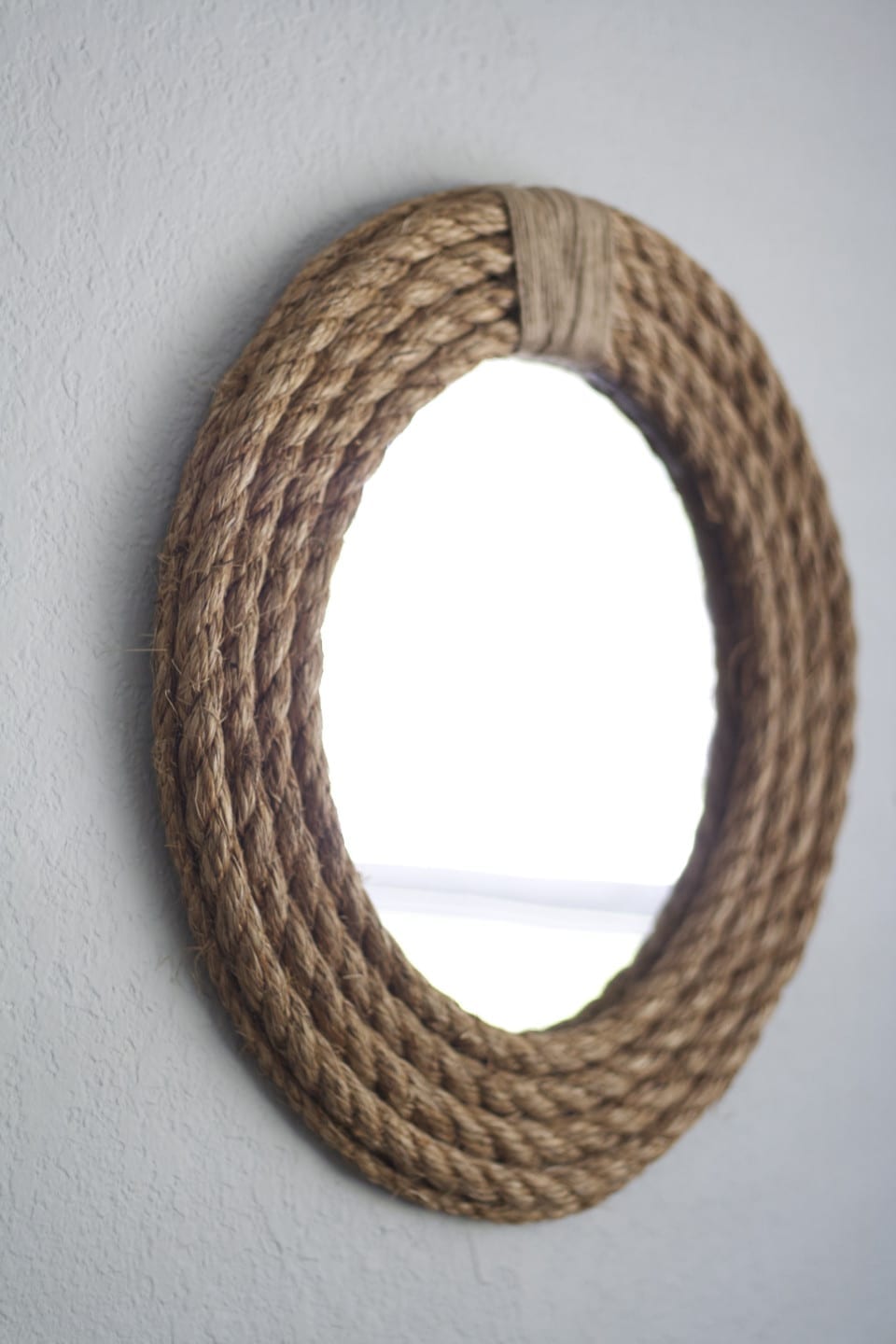 DIY Rope Mirror - Modern Day Moms
