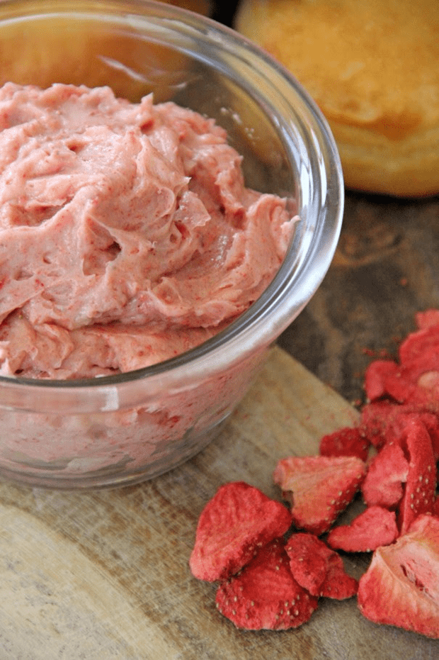 Quick & Easy Whipped Strawberry Honey Butter Modern Day Moms