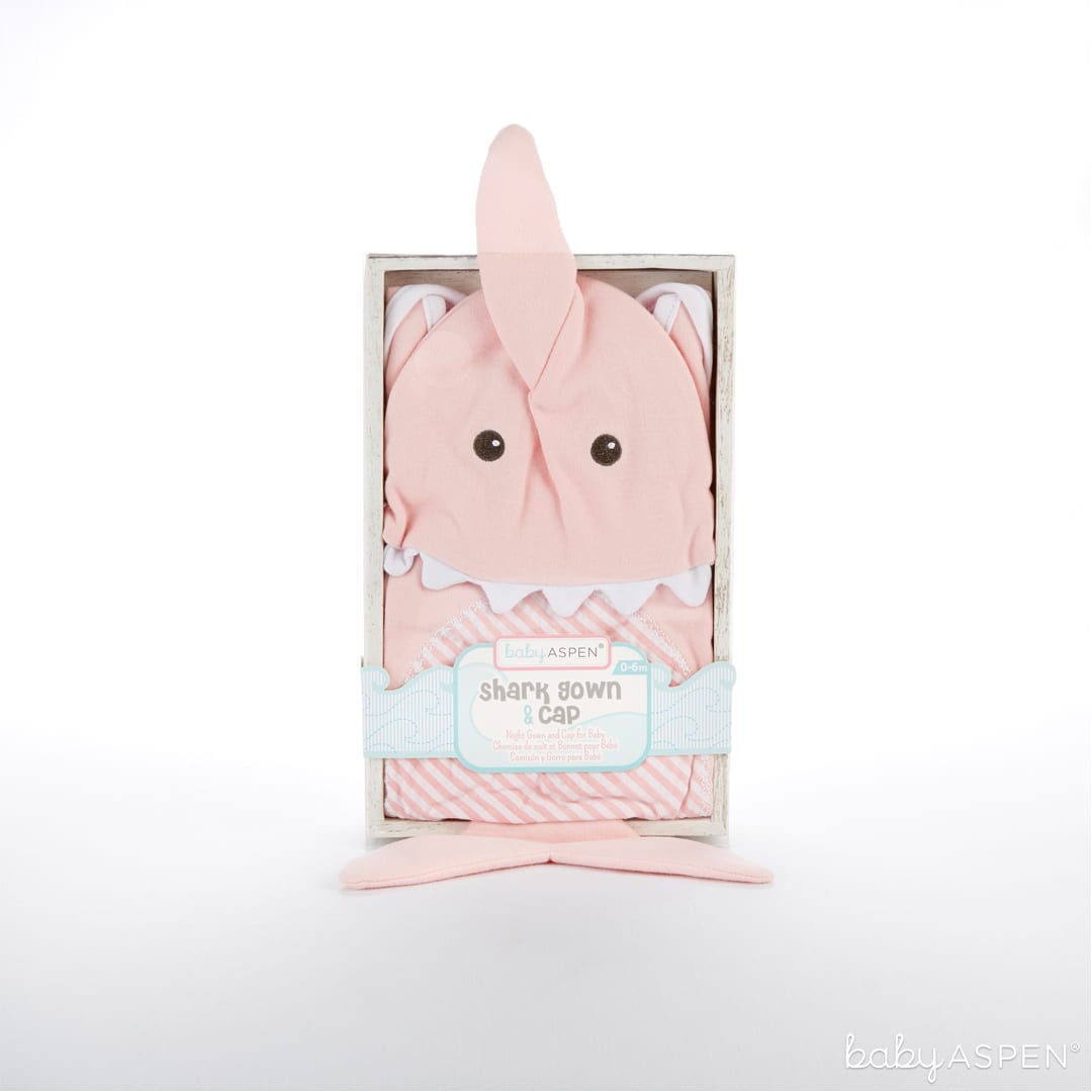shark-gown-and-cap-pink-packaging