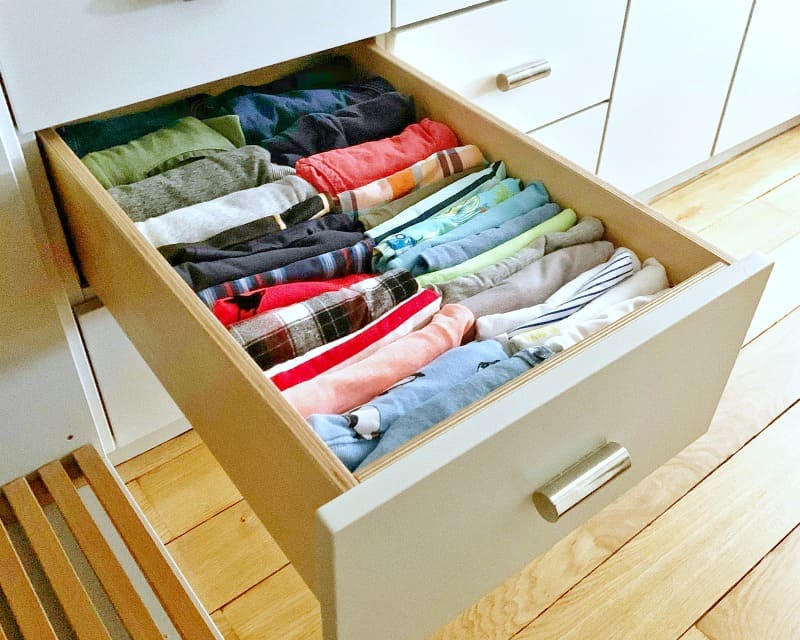 Folded clothes the Marie Kondo way